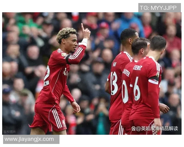 英超激战曼联与本菲卡握手言和神奇扑救成比赛焦点