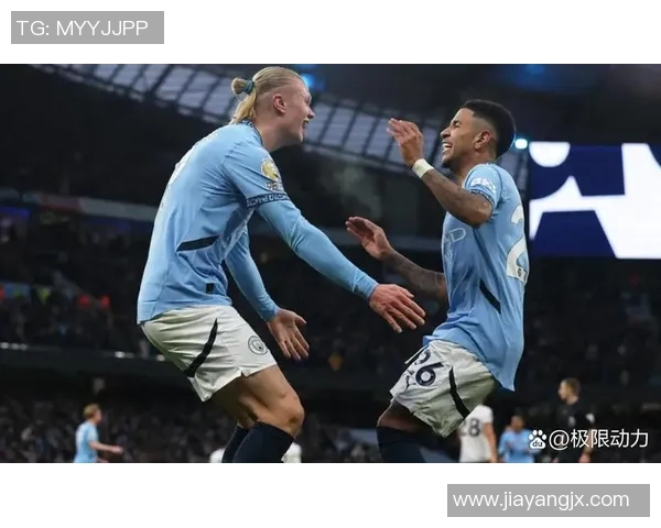 英超精彩对决曼城大胜巴黎圣日耳曼引发全场狂欢的十大进球回顾