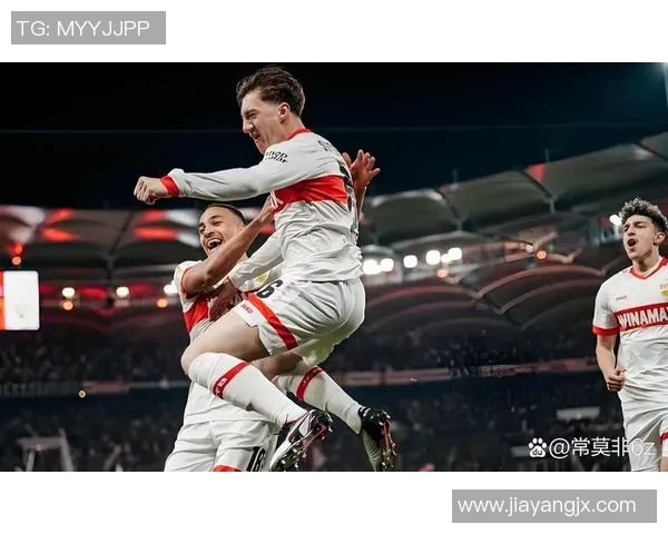 国王杯激战AC米兰与波尔图交锋双方互交白卷绝杀瞬间引发全场热议