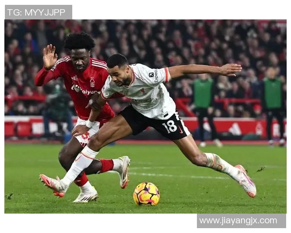 中超精彩对决切尔西与利物浦战成平局全场气氛热烈 中超精彩对决切尔西与利物浦战成平局全场气氛热烈