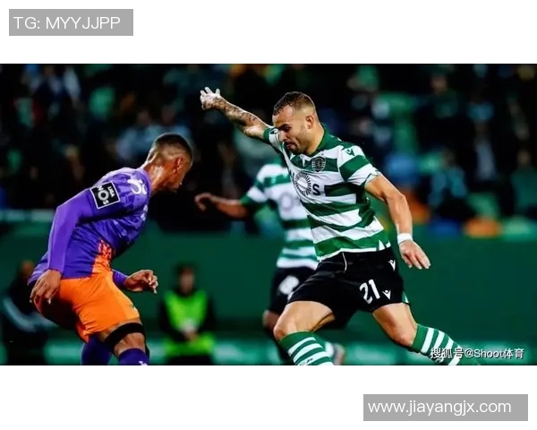 国王杯精彩对决曼联大胜尤文图斯神扑瞬间引发全场热潮